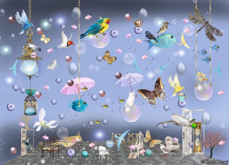 Postkarte "Vögel und Fische I" von Ilona Reny: Verträumte hellblaue Postkarte mit vielen bunten Vögeln, Fischen, Drachen und Mäusen mit Regenschirmen.